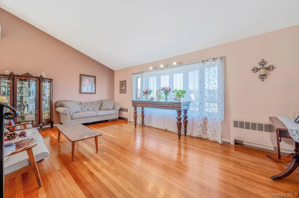 268 W Shore Drive Massapequa, NY 11758