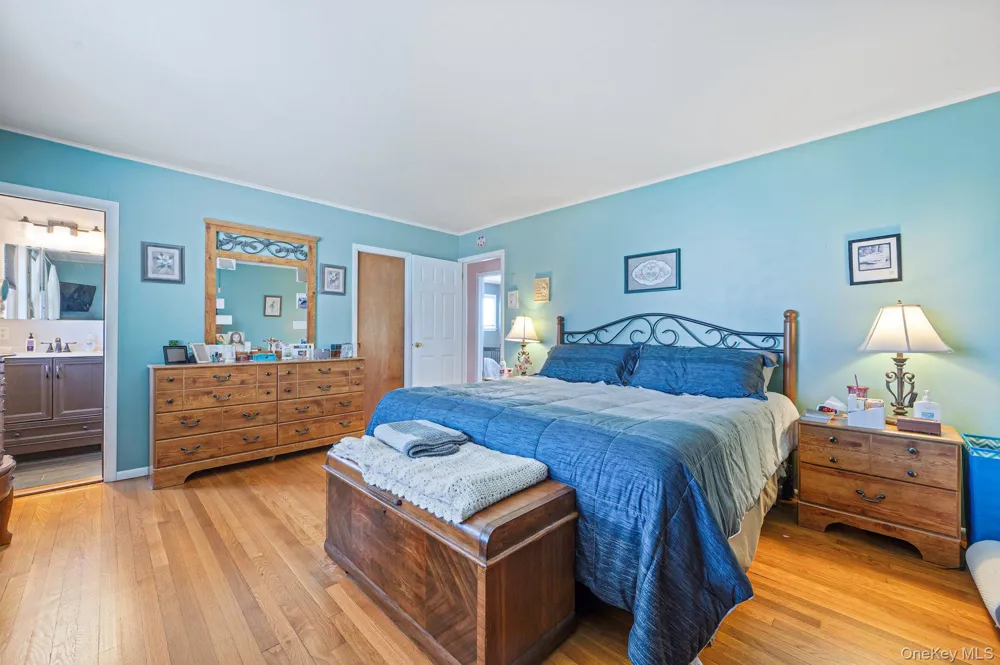 268 W Shore Drive Massapequa, NY 11758