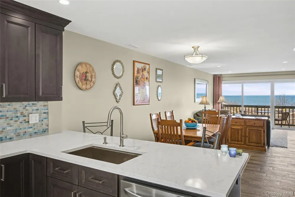 805 Bluffs Drive #805 Baiting Hollow, NY 11933