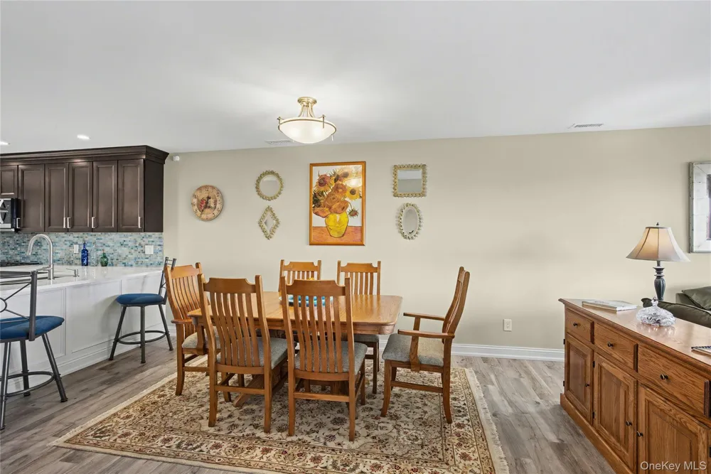 805 Bluffs Drive #805 Baiting Hollow, NY 11933