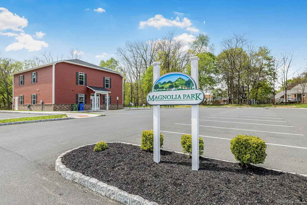 19 Magnolia Park Road Middletown, NY 10940