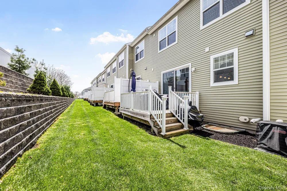 19 Magnolia Park Road Middletown, NY 10940