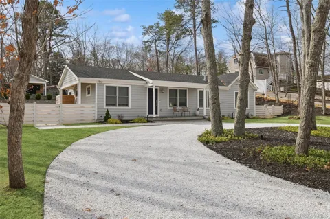 6 W Landing Road