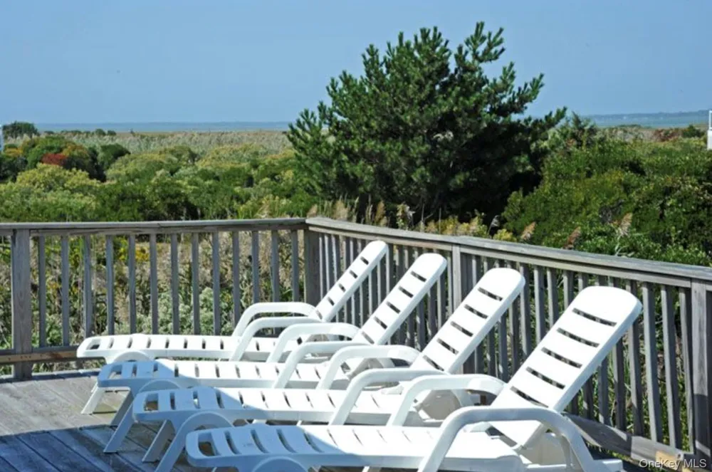 900 Dune Road Westhampton Beach, NY 11978