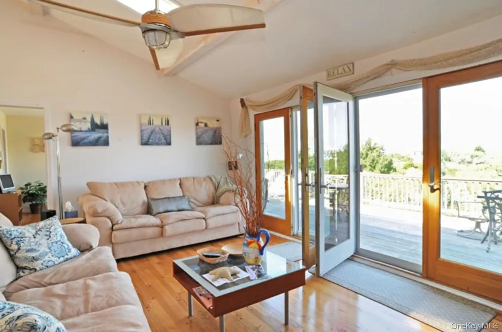 900 Dune Road Westhampton Beach, NY 11978