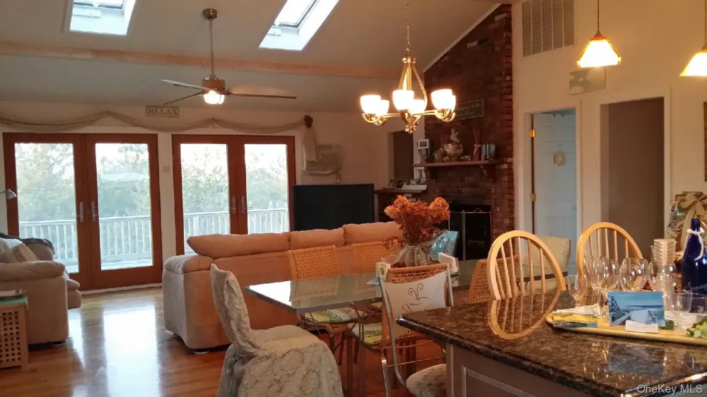 900 Dune Road Westhampton Beach, NY 11978