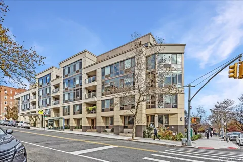 6405 Yellowstone Boulevard #207