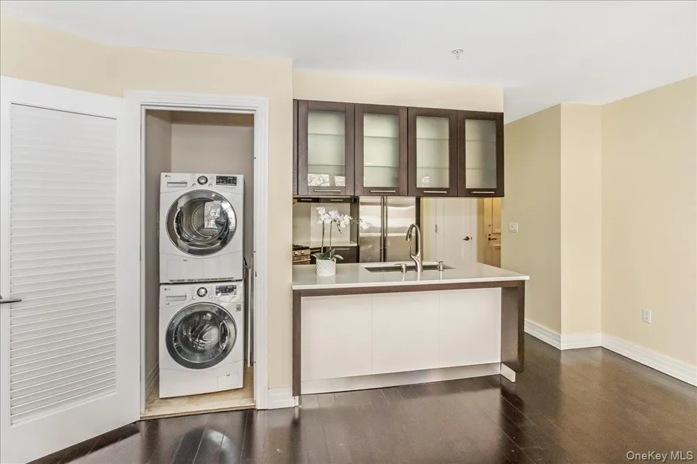6405 Yellowstone Boulevard #207 Forest Hills, NY 11375