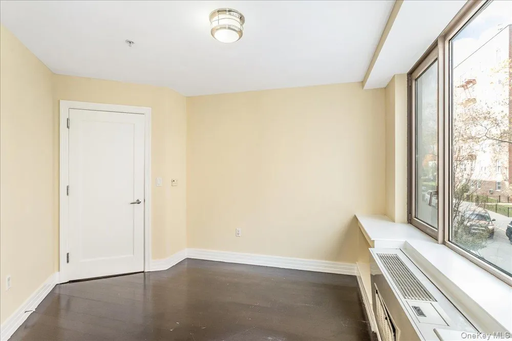6405 Yellowstone Boulevard #207 Forest Hills, NY 11375