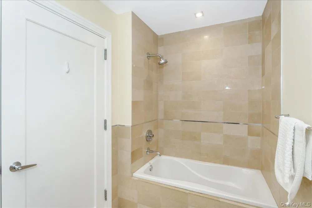 6405 Yellowstone Boulevard #207 Forest Hills, NY 11375
