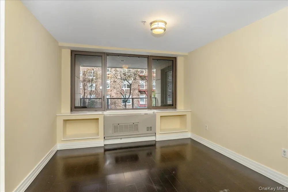 6405 Yellowstone Boulevard #207 Forest Hills, NY 11375