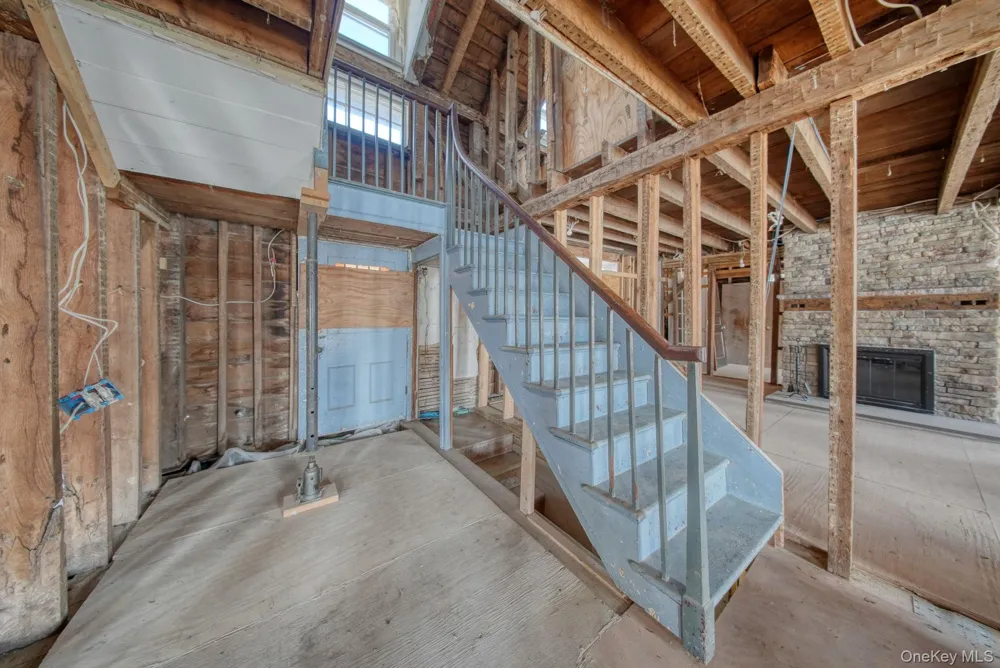 2823 State Route 52 Pine Bush, NY 12566