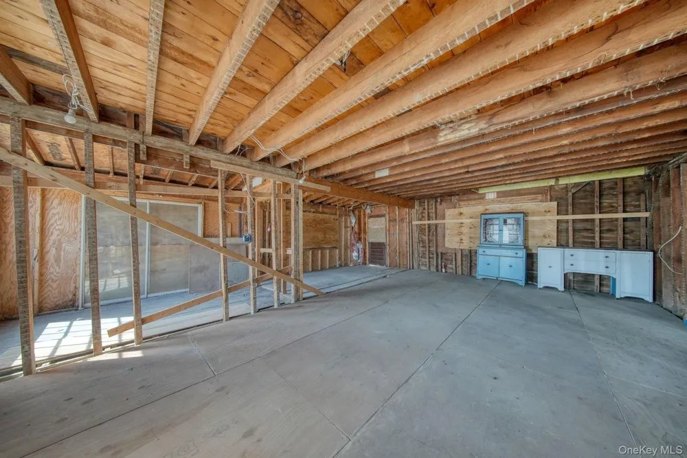 2823 State Route 52 Pine Bush, NY 12566