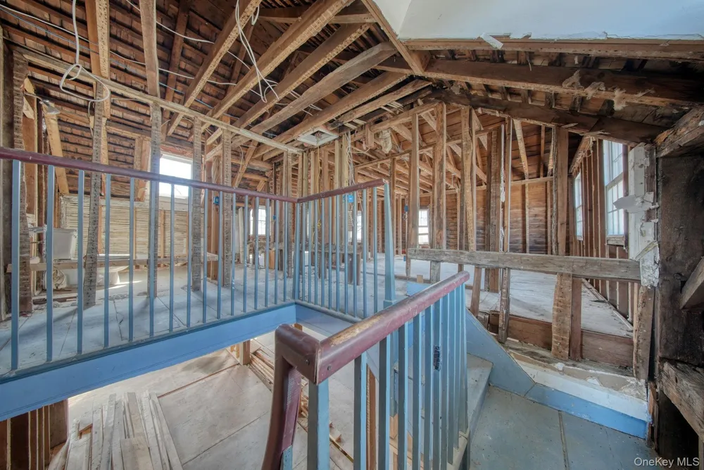 2823 State Route 52 Pine Bush, NY 12566