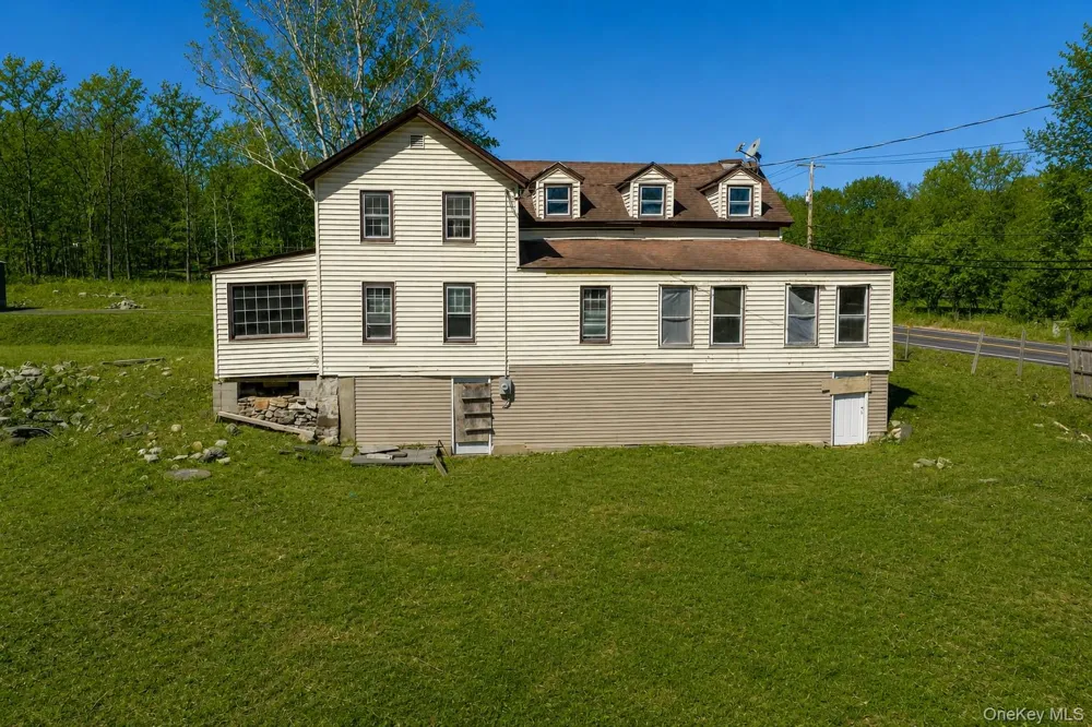 2823 State Route 52 Pine Bush, NY 12566