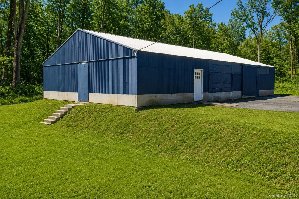 2823 State Route 52 Pine Bush, NY 12566