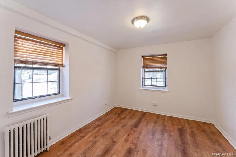 7811 Main Street #1G Flushing, NY 11367