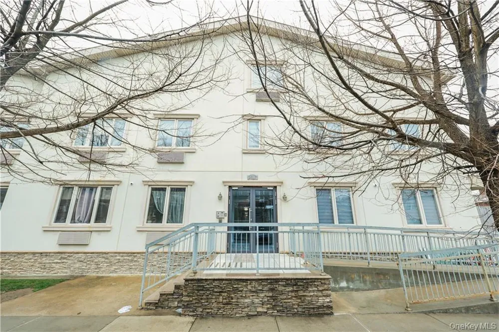 2517 Voorhies Avenue #1C Brooklyn, NY 11235