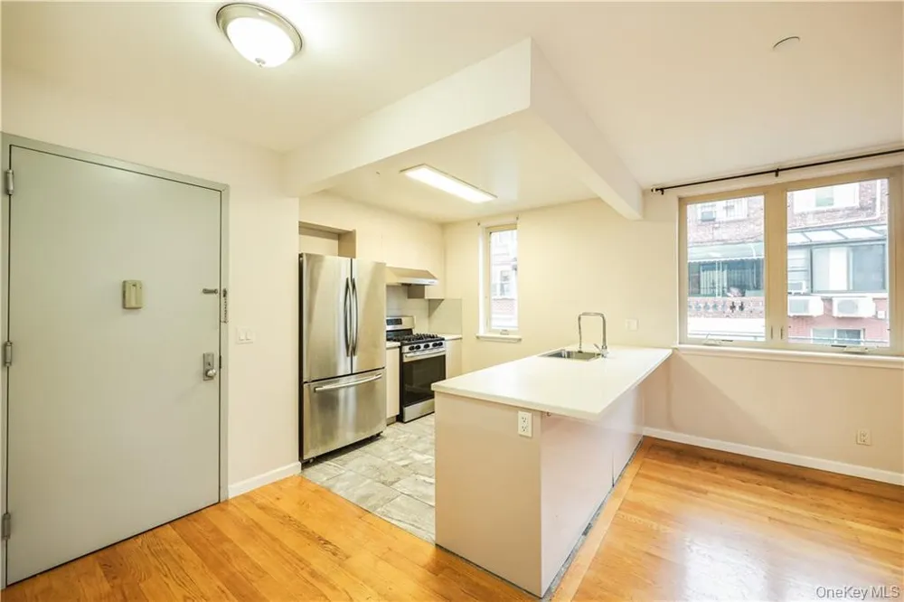 2517 Voorhies Avenue #1C Brooklyn, NY 11235