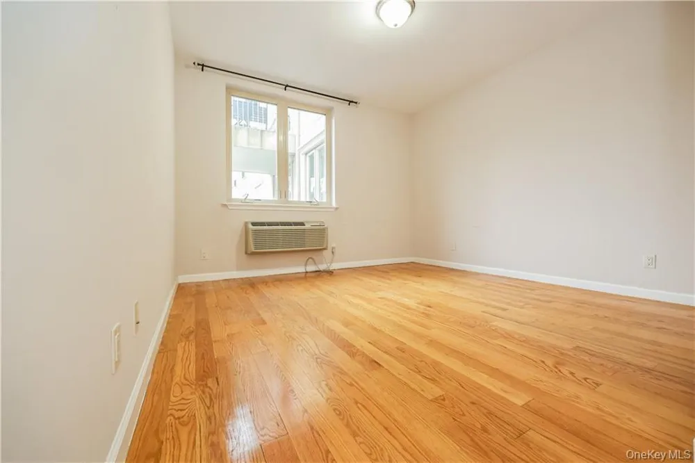 2517 Voorhies Avenue #1C Brooklyn, NY 11235