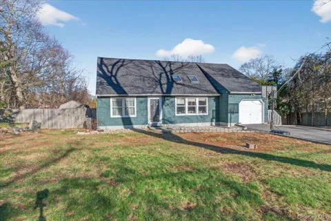 528 Lockwood Drive