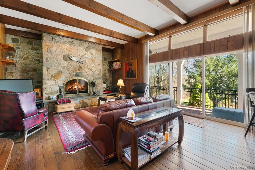 105 Cross Pond Road Pound Ridge, NY 10576