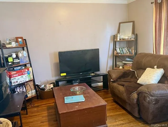 30 Tamarack Street Central Islip, NY 11722