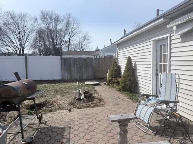 30 Tamarack Street Central Islip, NY 11722