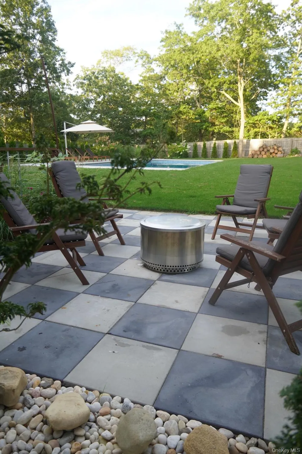 48 Columbine Avenue Hampton Bays, NY 11946