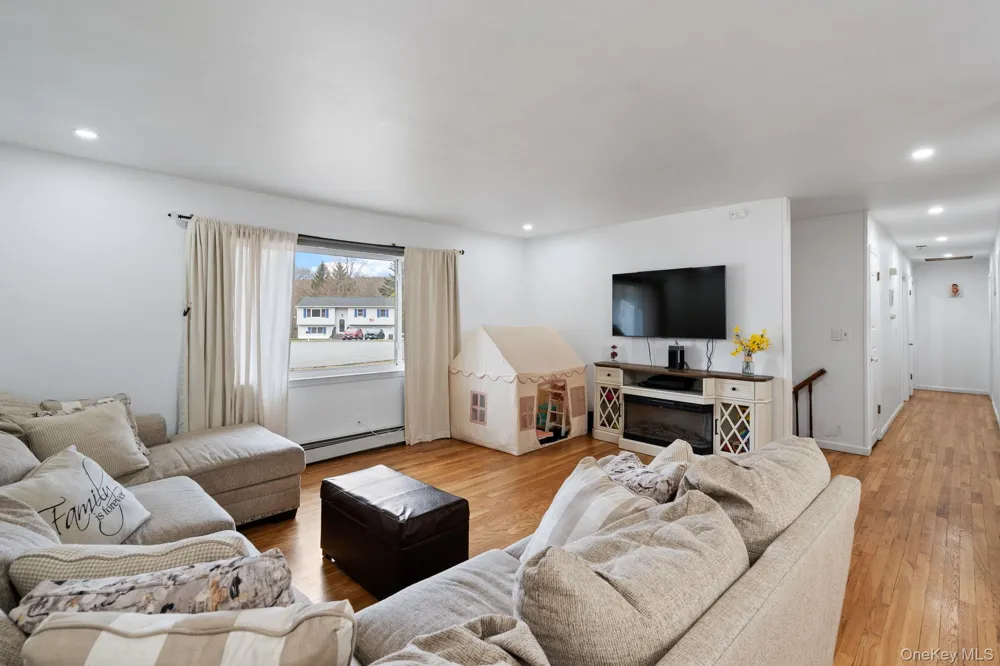 41 Rutledge Avenue Highland Mills, NY 10930
