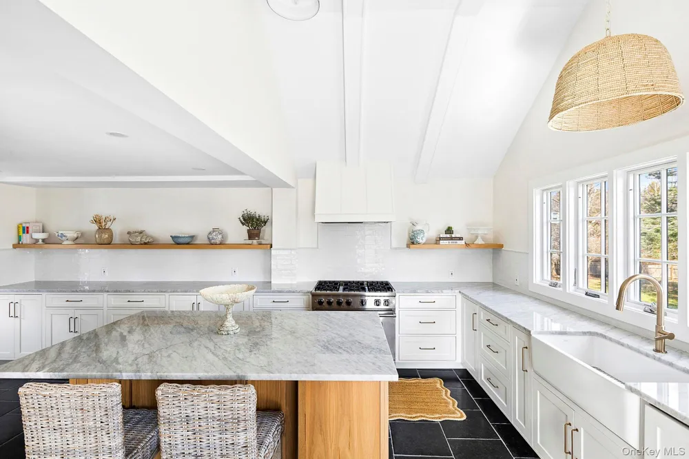 205 Fairview Avenue Montauk, NY 11954