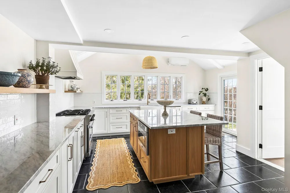 205 Fairview Avenue Montauk, NY 11954