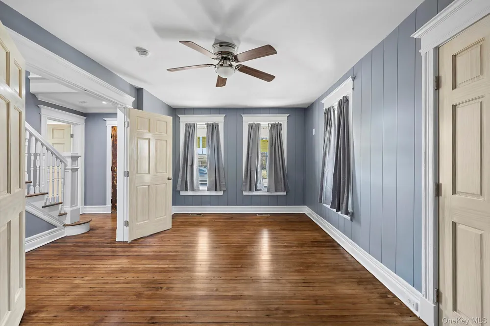 178 Main Road Riverhead, NY 11901