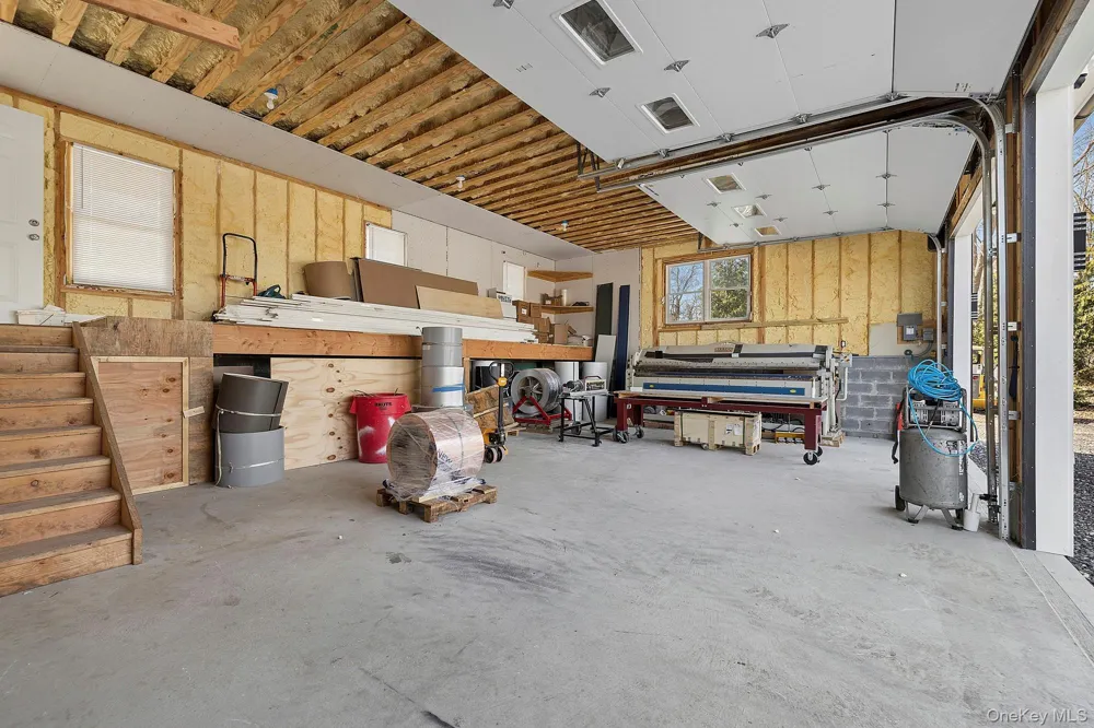 178 Main Road Riverhead, NY 11901