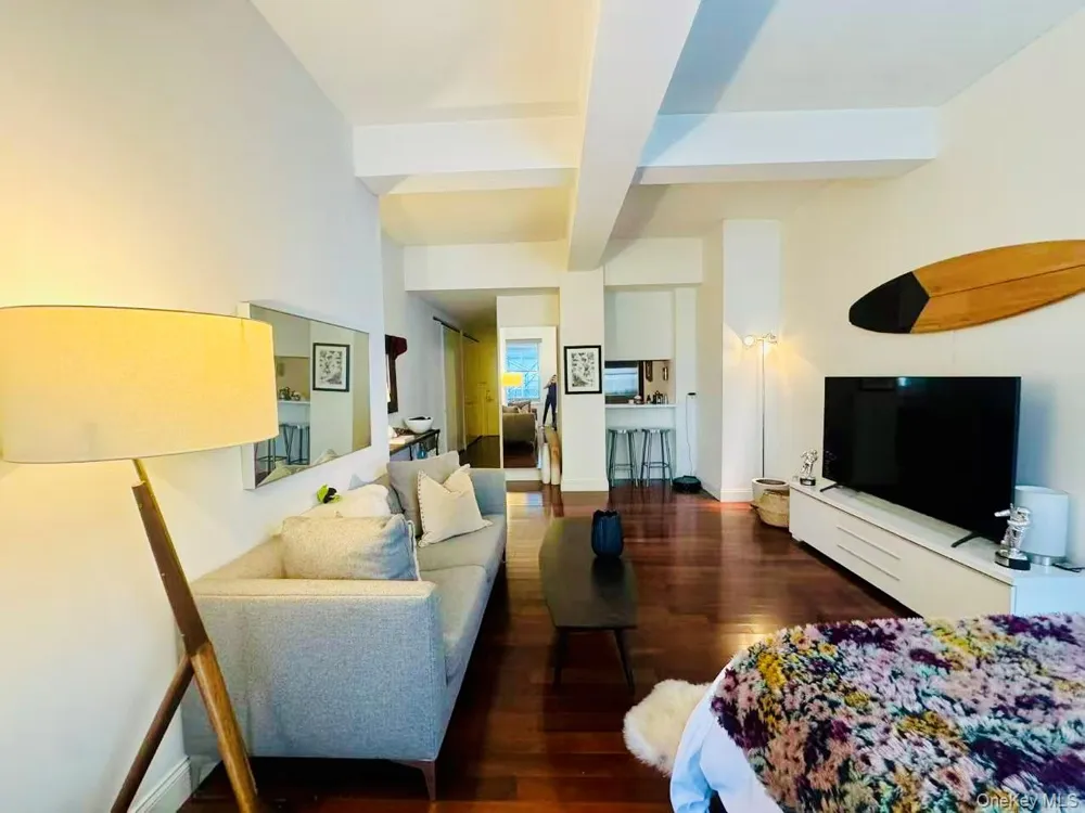 88 Greenwich Street #1305 New York (Manhattan), NY 10006