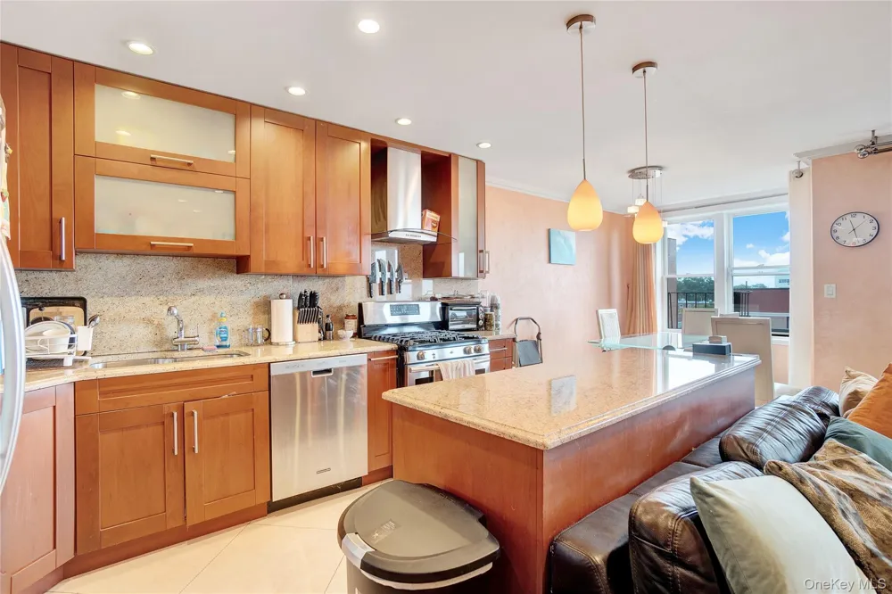 2800 Coyle Street #622 Brooklyn, NY 11235