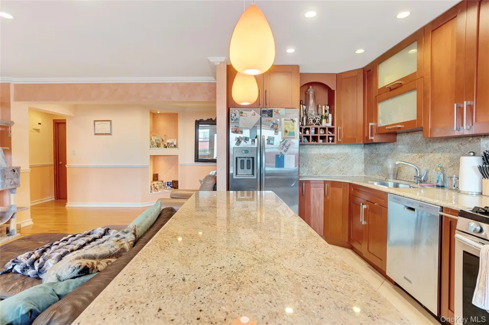 2800 Coyle Street #622 Brooklyn, NY 11235