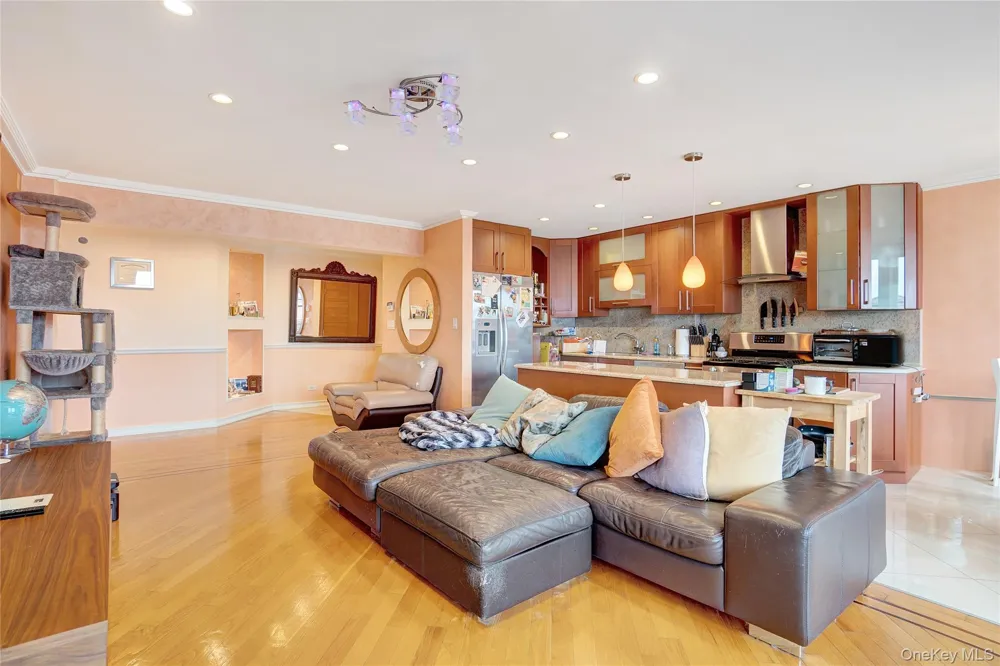 2800 Coyle Street #622 Brooklyn, NY 11235