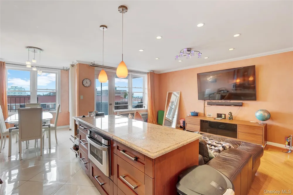 2800 Coyle Street #622 Brooklyn, NY 11235