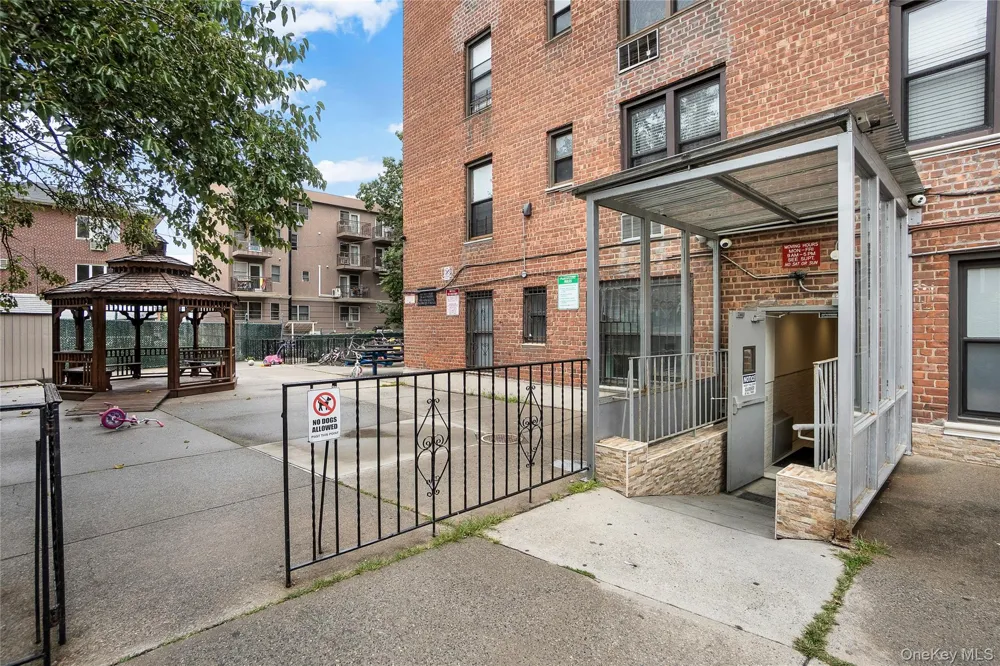 2800 Coyle Street #622 Brooklyn, NY 11235