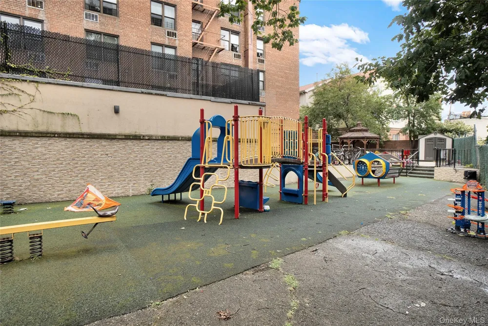 2800 Coyle Street #622 Brooklyn, NY 11235