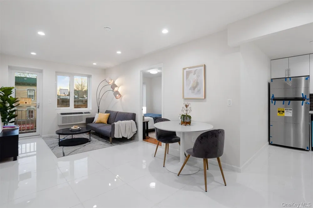 91-23 Corona Avenue #2E Elmhurst, NY 11373