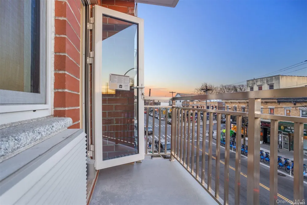91-23 Corona Avenue #2E Elmhurst, NY 11373