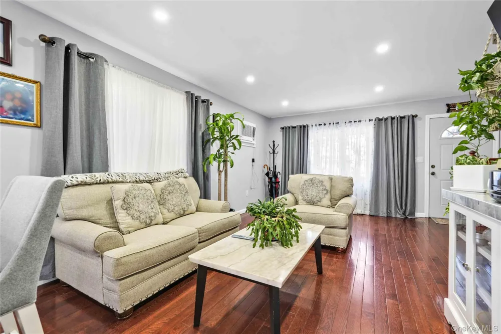 13314 Hawtree Creek Road South Ozone Park, NY 11420