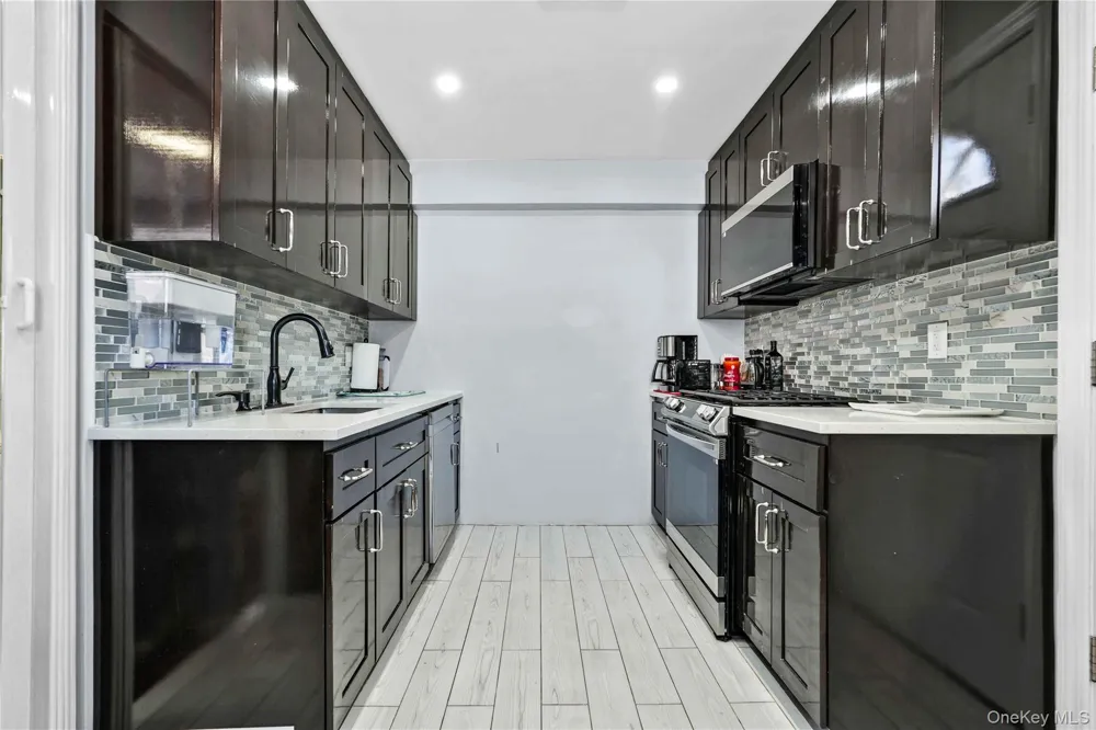 13314 Hawtree Creek Road South Ozone Park, NY 11420