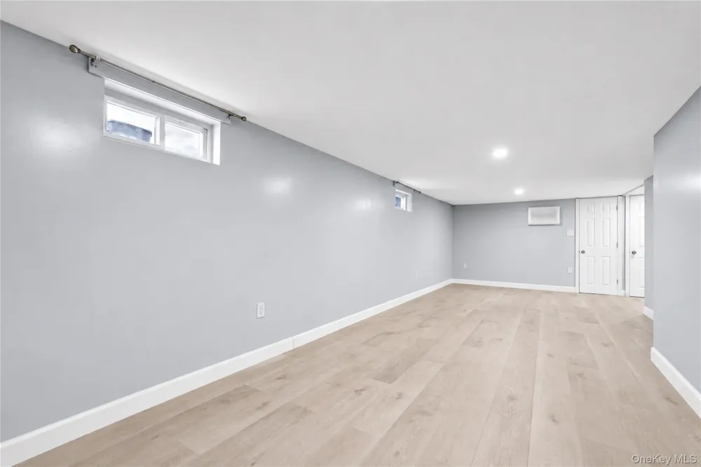 13314 Hawtree Creek Road South Ozone Park, NY 11420