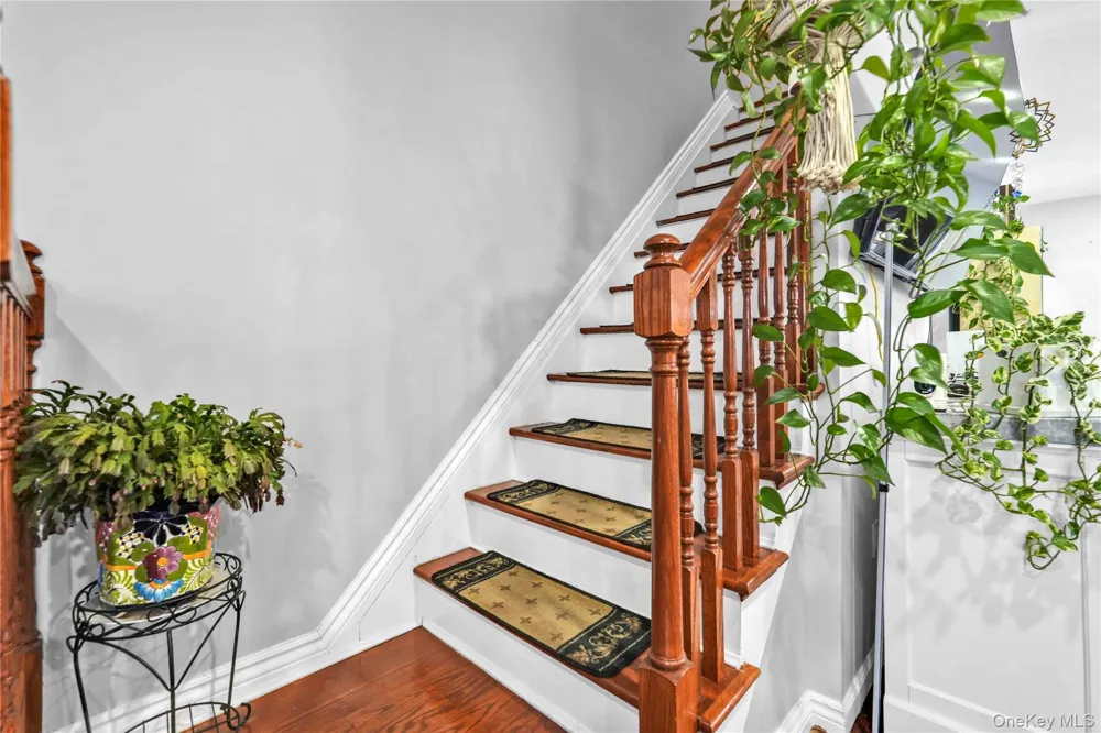 13314 Hawtree Creek Road South Ozone Park, NY 11420