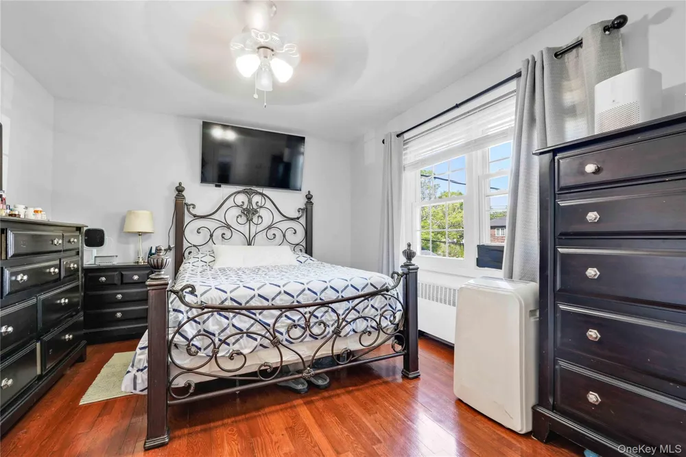 13314 Hawtree Creek Road South Ozone Park, NY 11420