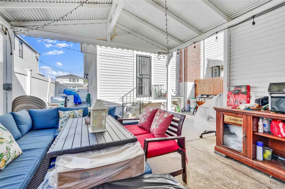 13314 Hawtree Creek Road South Ozone Park, NY 11420