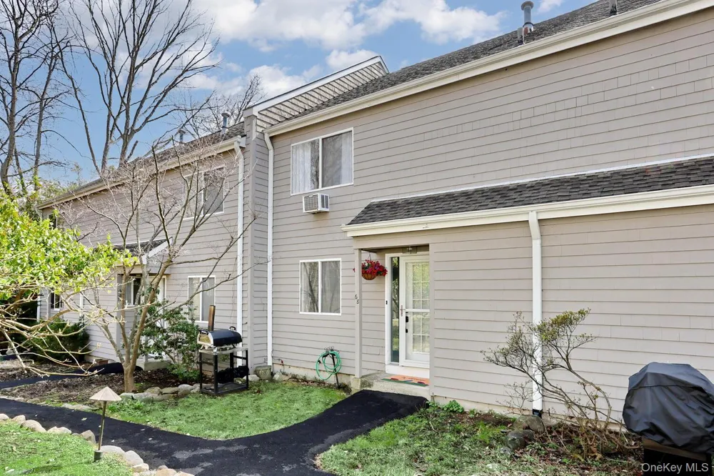 68 Hickory Hill Lane Tappan, NY 10983
